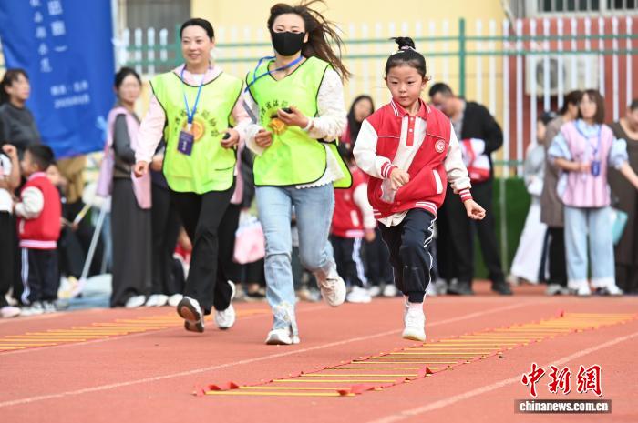 2025年陕西省体能大赛预选赛志丹站正式开幕 吸引