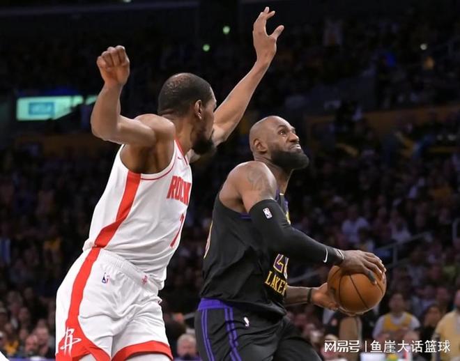 湖人双星闪耀力克火箭 防守限制杜兰特延续两连